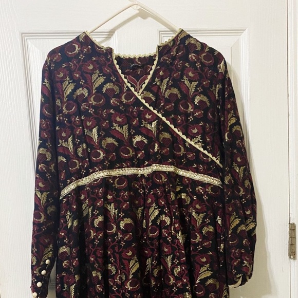 Shirt and Dopta jaqard Pakistani dresses - Picture 2 of 3